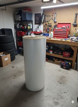 32 inch roll of painters plastic over 800 ft of 1 mil plastic drop sheeting