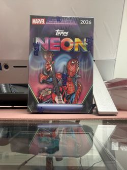 Marvel cards topps NEON