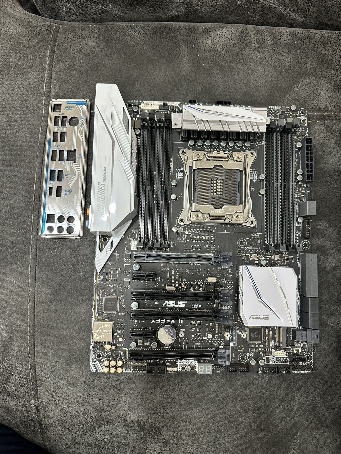 ASUS X99-A II LGA 2011 Intel X99 SATA 6Gb USB 3.1 USB For *PARTS*/ Repair