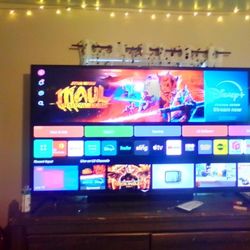 LG 4K 65" WebOS Tv 