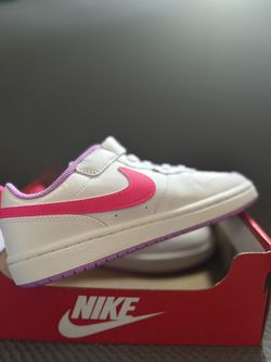 New Nike Shoes Court Borough Low 2 Size 3y