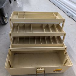 Plano Vintage 3-Tray Fishing Tackle Box – Large Capacity