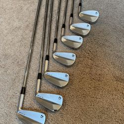 2023 Taylormade P7MB Iron Set 4-pw