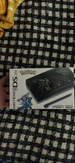Nintendo DS Lite Pokémon edition