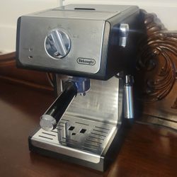 NICE ESPRESSO MAKER MACHINE