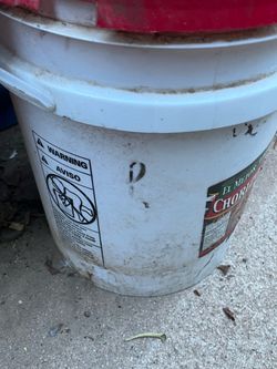 White Plastic Buckets Tools Containers Helpful
