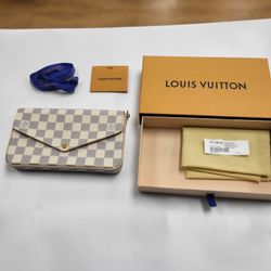Louis Vuitton Wallet On Chain 