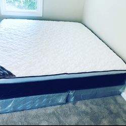 MattressAnd Split Box Spring King Size Pillow Top Medium Firm 14”thick Comfort Brand New WE FINANCE WE DELIVER 