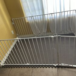 Baby Gate