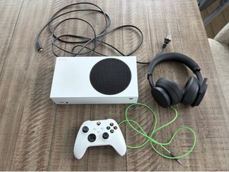 XBOX Series S with headset