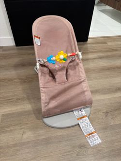BabyBjörn Bouncer Bliss with Toy Bar