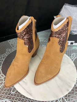 womens boots. Dolce Vita Suede & Glitter boots. Brand New in box. Size 6.5