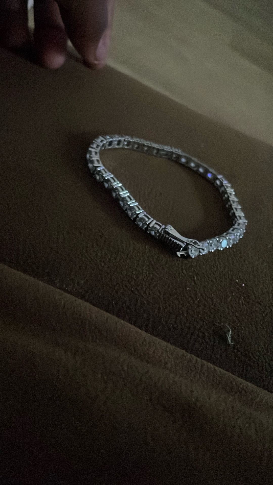 Diamond Bracelet - 250-300$