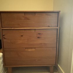 3-Drawer Dresser