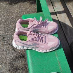 Women's Reebok Size9 