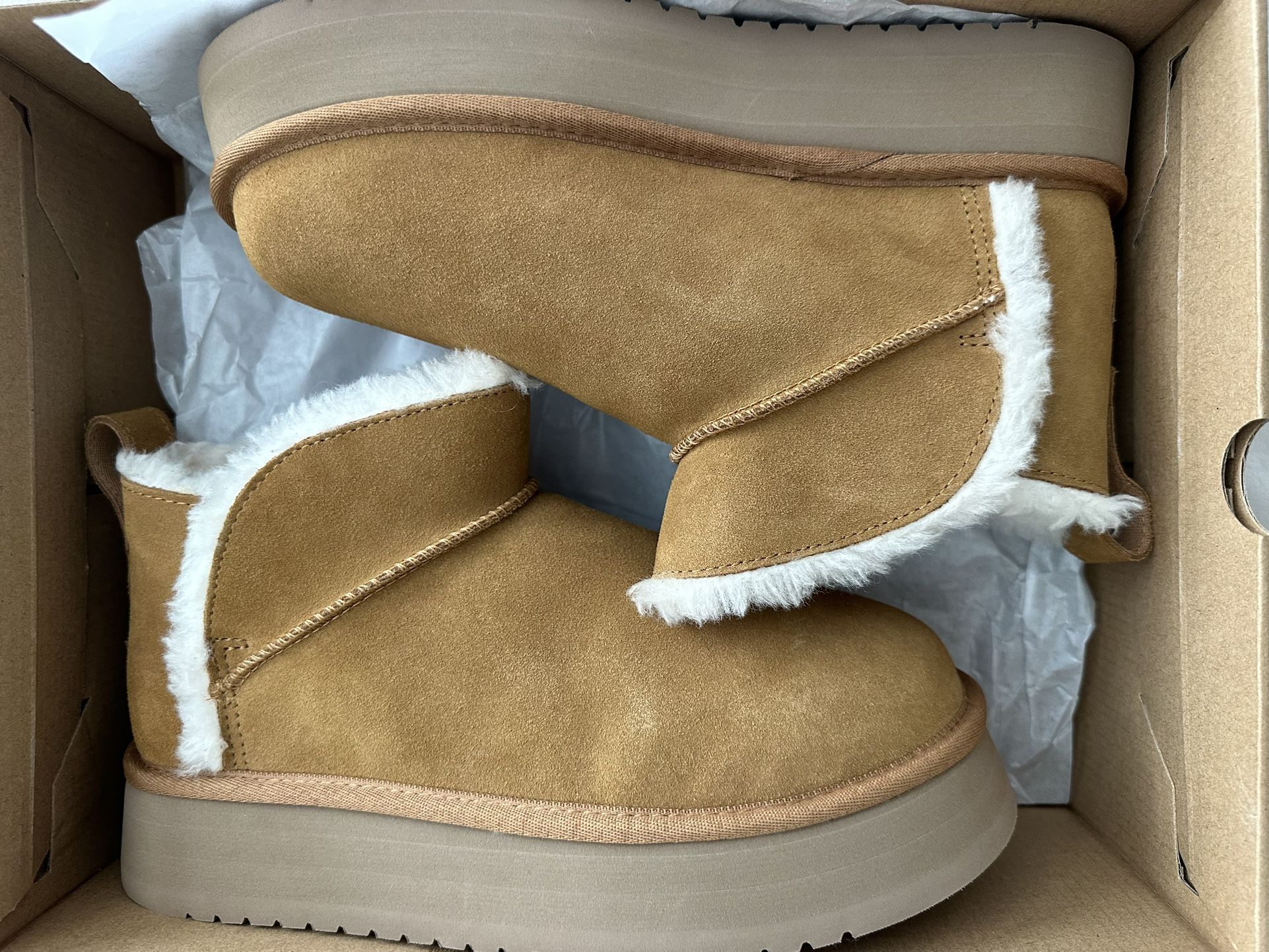 Uggs Ultra Mini
