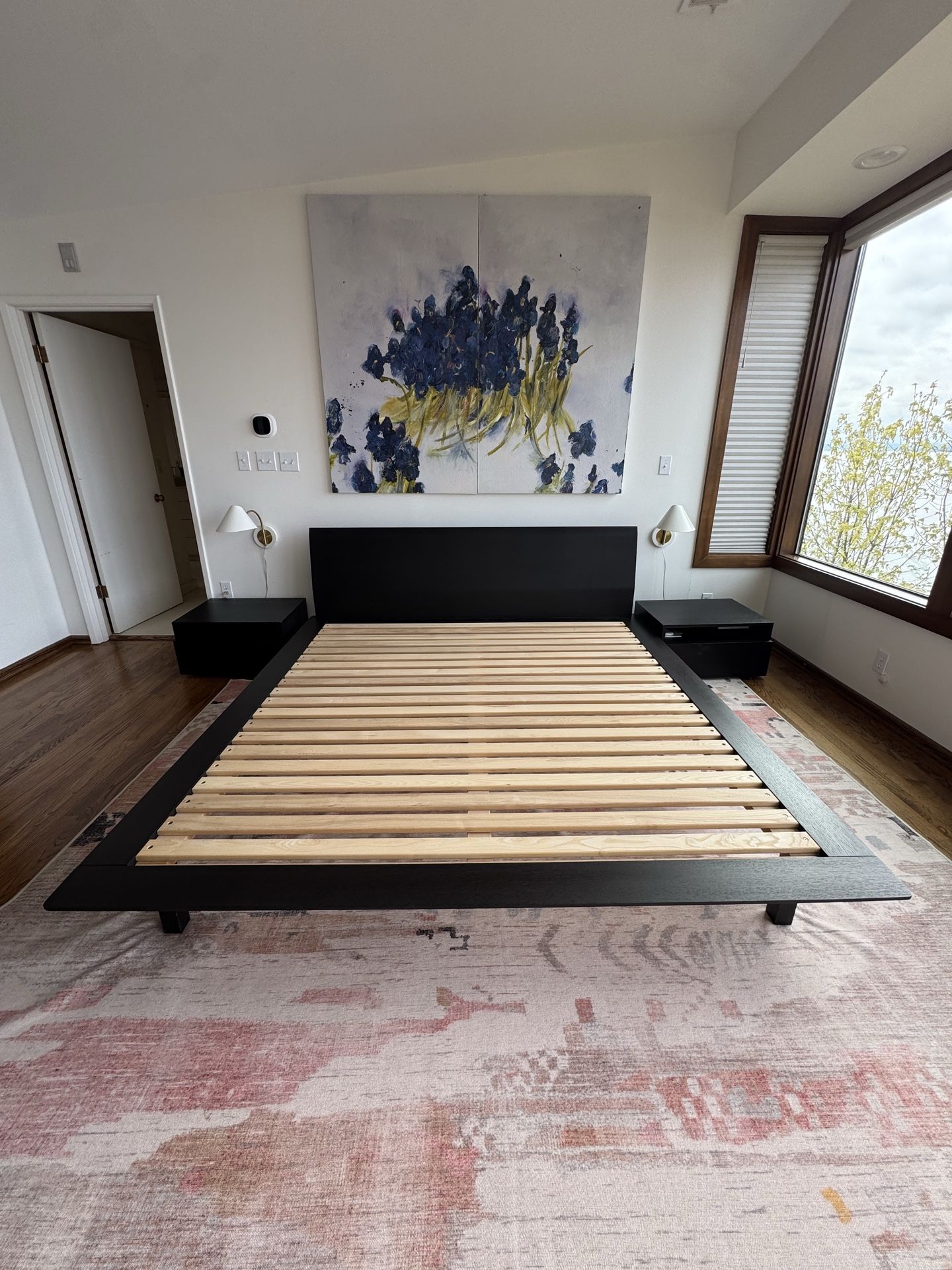 King bed - Design Within Reach (DWR) Zola Black (Wenge)