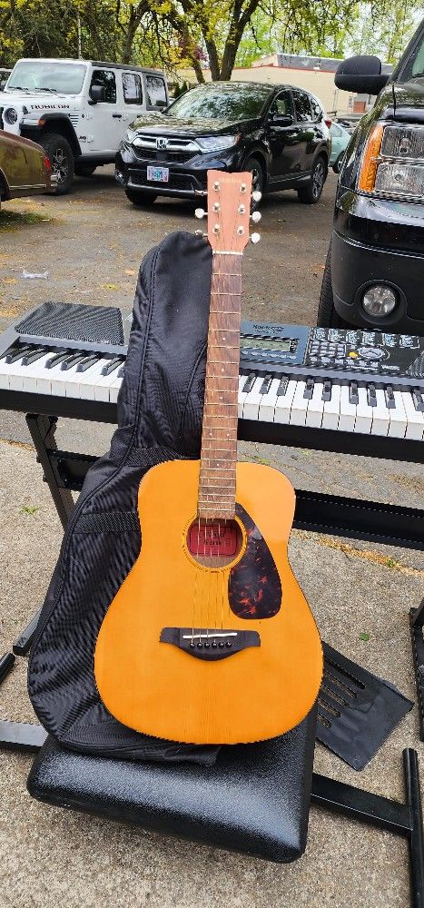 Guitar