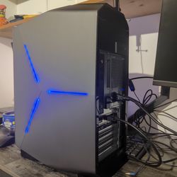 Alienware R6 desktop Gaming PC EVGA GTX1080Ti intel i7-7700 256GB M2 NVME SSD + 1TB HDD