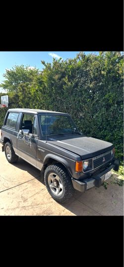 1987 Mitsubishi Montero