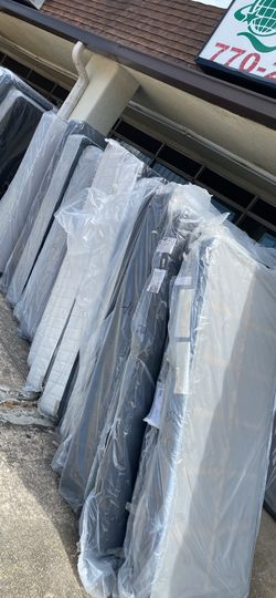 King Box Spring 