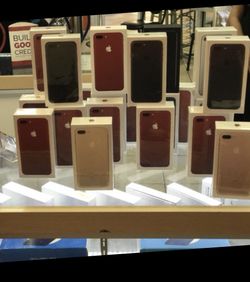 iPhone 7 plus 128GB UNLOCK Brand New