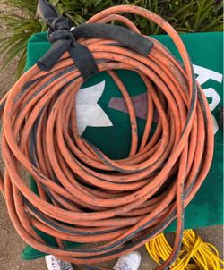 Heavy duty extension cord