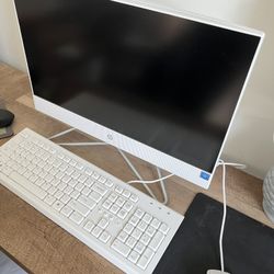 	HP - 21.5" All-In-One - Intel Celeron - 4GB Memory - 128GB SSD - Snow White