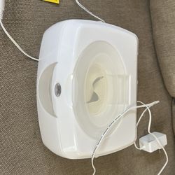 Munchkin And Hiccapop Diaper Warmer
