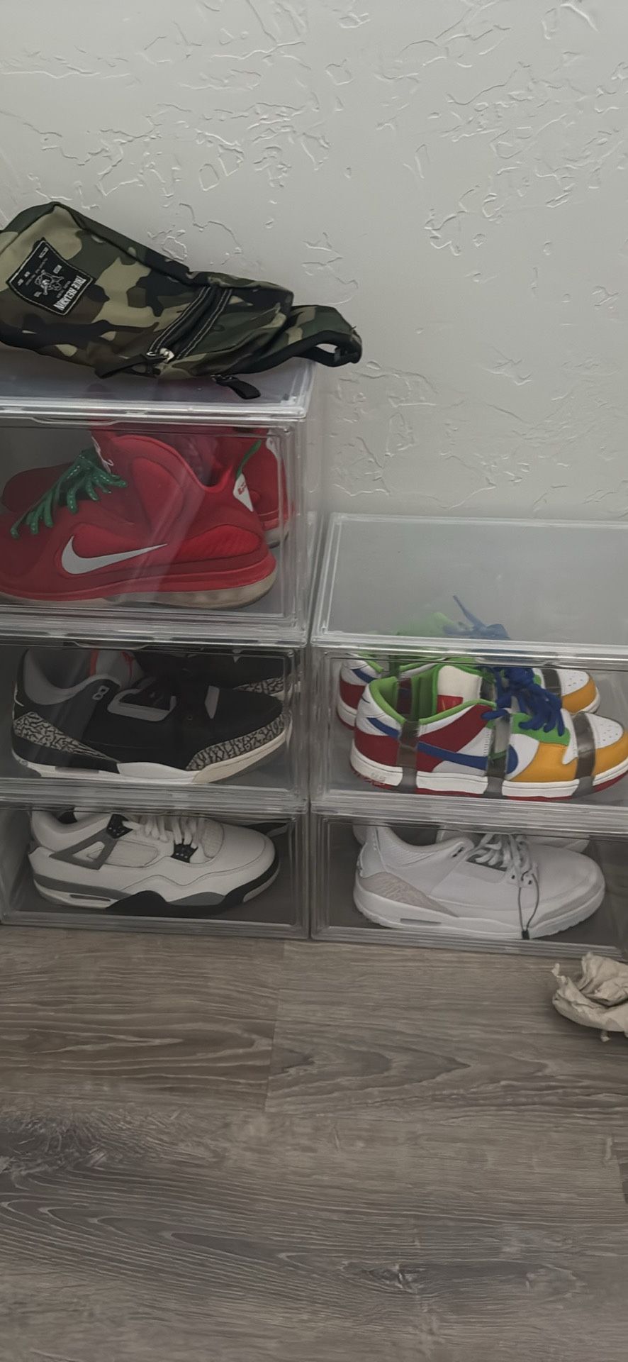 Kicks