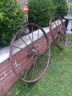 Set Of Two Pieces Antique Heavy Solid Metal Wagon Wheels