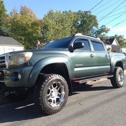 Toyota Tacoma  PreRuner  Con 72 Mil Millas Originales 
