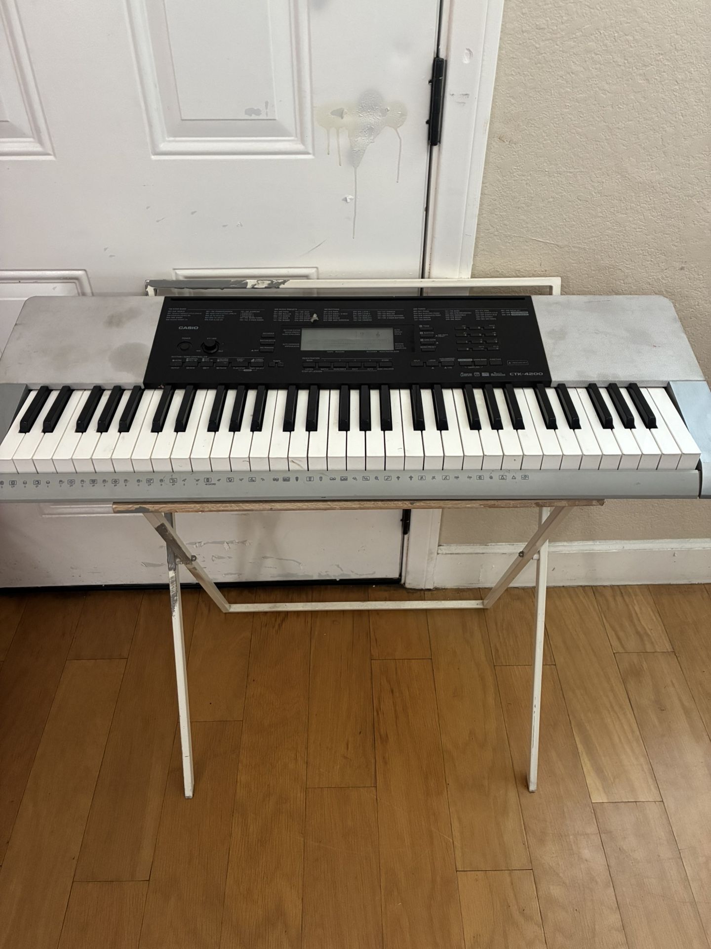 CASIO CTK-4200 Keyboard