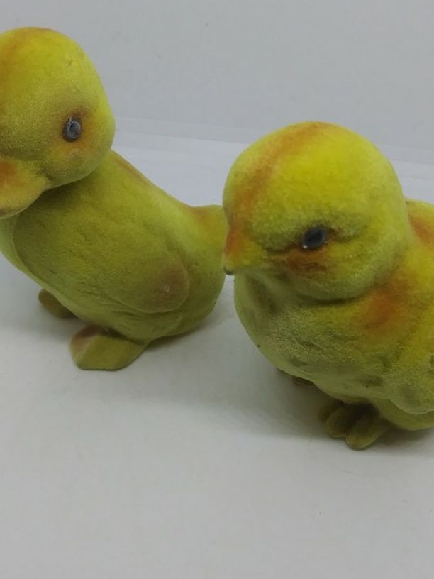 SET 2 VINTAGE FLOCKED CHICK AND DUCK