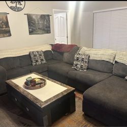 Ballinasloe 3-pc. Sectional with Chaise