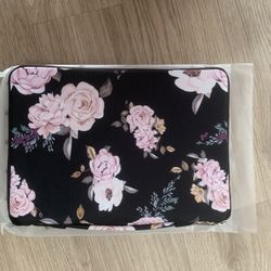 Apple MacBook Air 13” Case & Bag