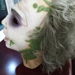 BEETLEJUICE HALLOWEEN MASK 
