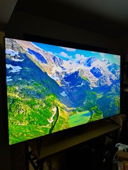 Samsung smart tv 85”