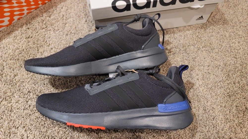 Adidas Mens Sz 12.5 Brand New