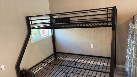 Bunk bed