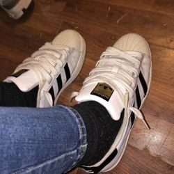 Superstar, Adidas, women’s size 8, men’s size 6