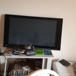 42 inch panasonic plasma tv