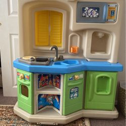 Play kitchen For Kids, Good Condition