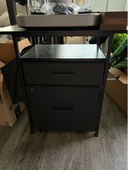 Black shelf / table