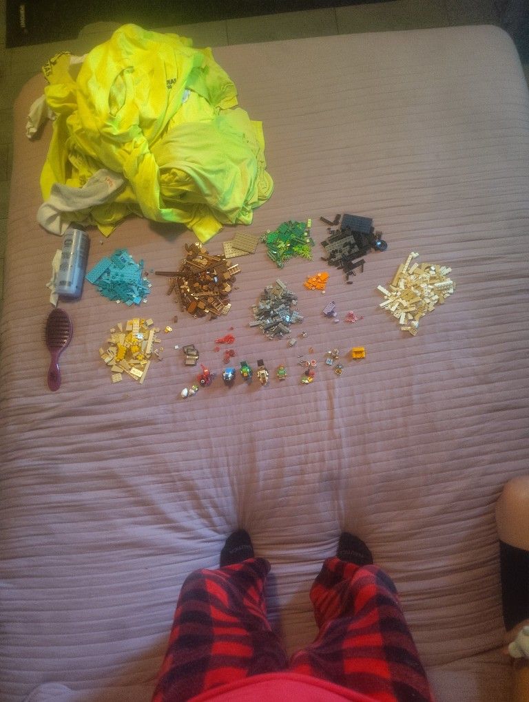 LEGOS