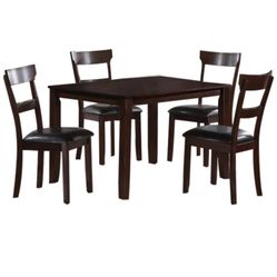 Henderson Brown Dining Table 4 Chairs