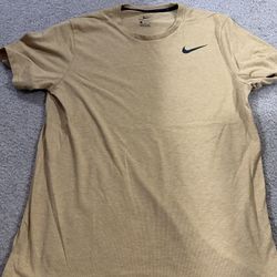 Men’s Dry Fit Nike T-Shirt