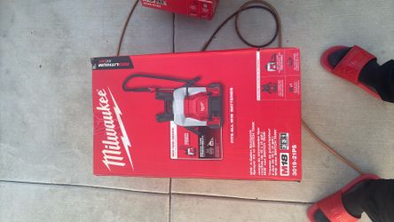 Milwaukee m18 4 gallon sprayer