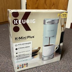 NEW 11X AVA. - KEURIG K-MINI PLUS COFFEE MAKER MISTY GREEN - BULK TAKE ALL FOR 300