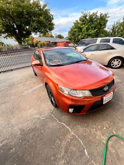 2010 KIA Forte Koup